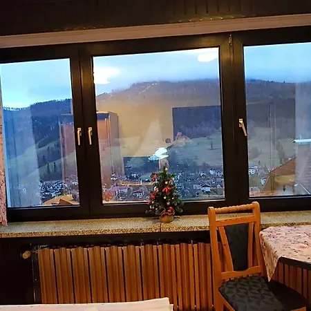 Eden Basen Z Widokiem Na Skrzyczne Bed & Breakfast *