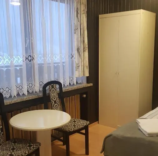 Eden فندق مبيت وإفطار