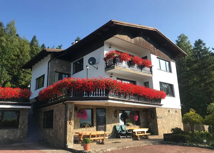 Eden فندق مبيت وإفطار