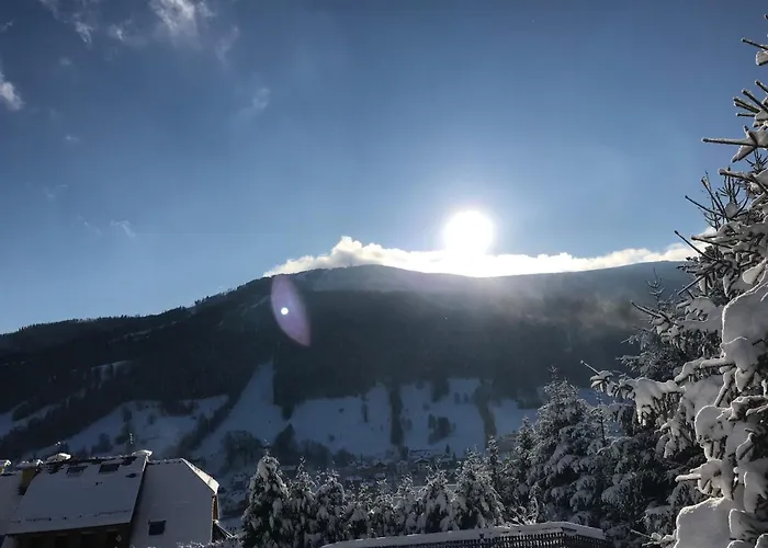 Eden Nocleg ze śniadaniem *